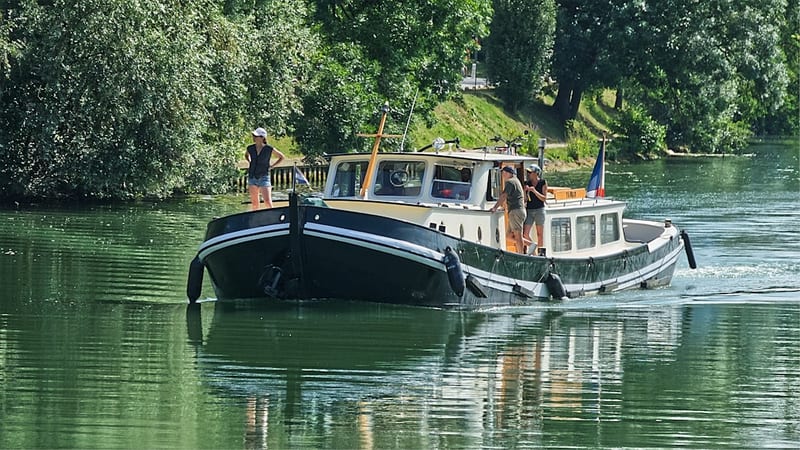 La gabare : bateau de rivière et de cabotage
